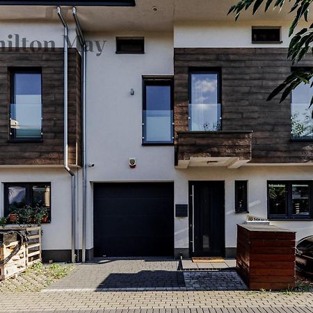 The Family House Warsaw Wawerヴィラ エクステリア 写真